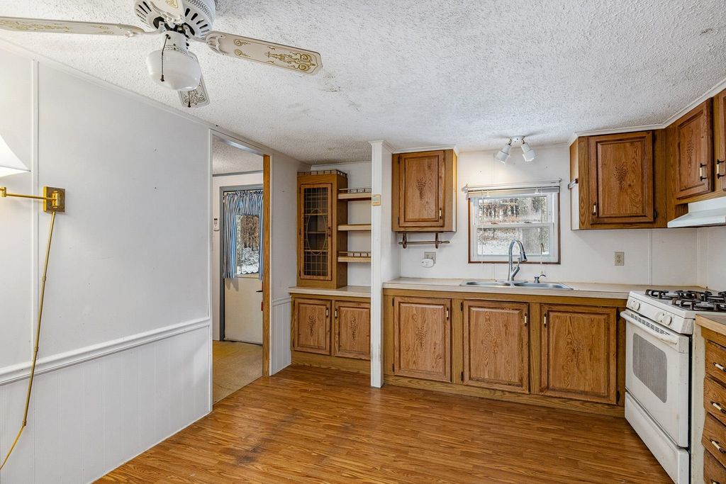 Photo of 99 Pray Hill Road, Wakefield, NH 03872 (MLS # 5072819)