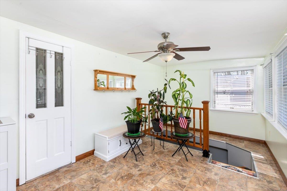 648 Mast Road