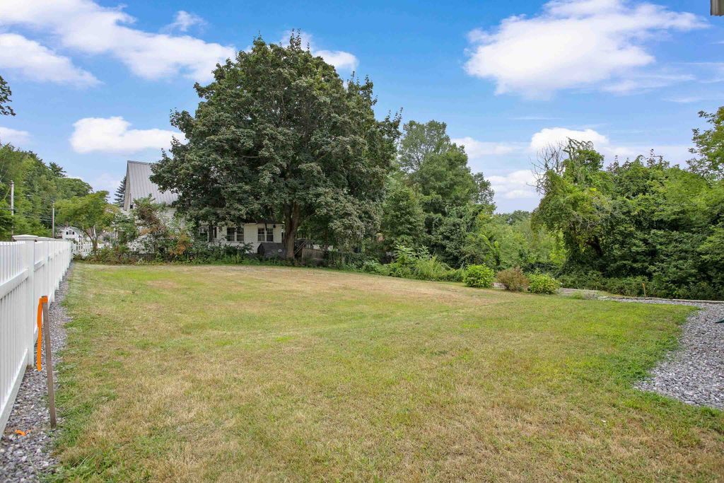 Photo of 329 Front Street #Lot A, Manchester, NH 03102 (MLS # 5058756)