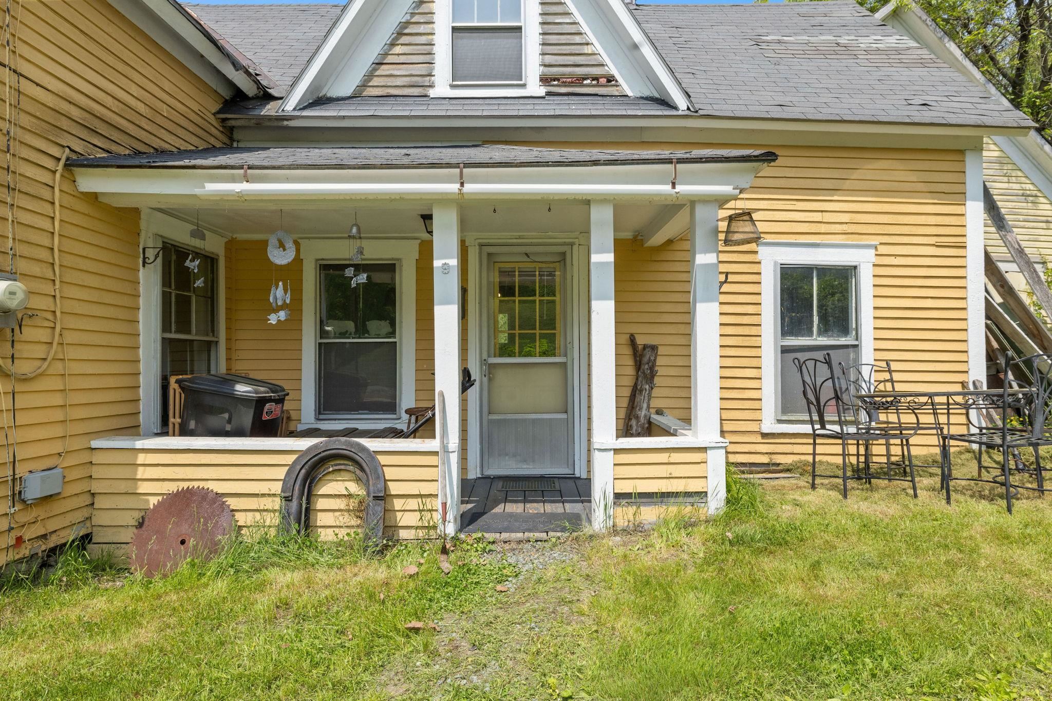 9 Laurel Street
