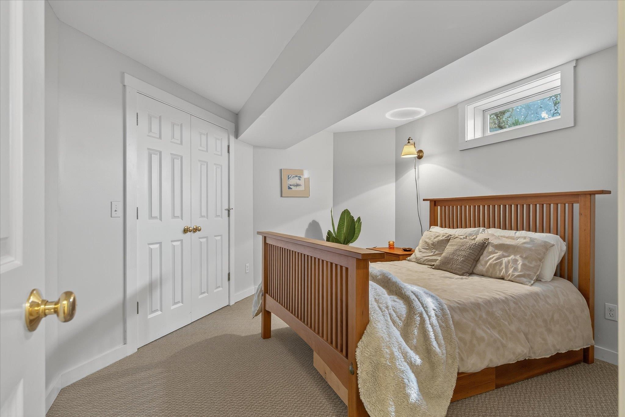 Waterbury, Vermont 05677, United States, 4 Bedrooms Bedrooms, ,4 BathroomsBathrooms,Residential,Active,228245