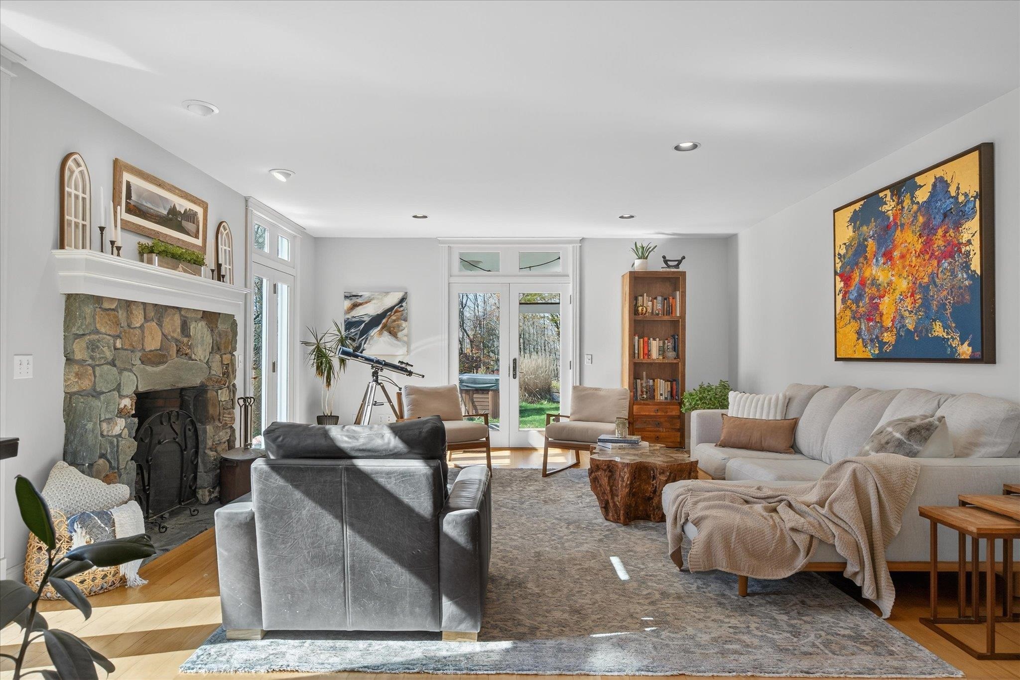 Waterbury, Vermont 05677, United States, 4 Bedrooms Bedrooms, ,4 BathroomsBathrooms,Residential,Active,228245