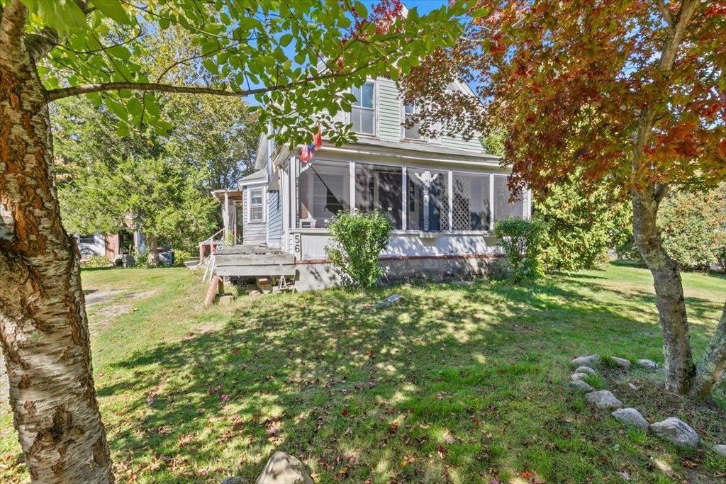 Photo of 56 Pelham Road, Salem, NH 03079 (MLS # 5063953)