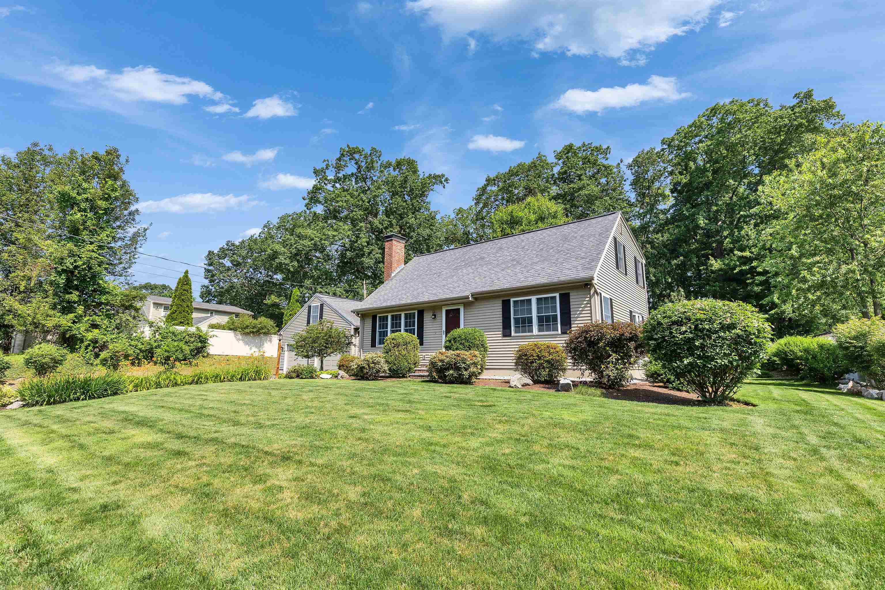 401 Woodcrest Court