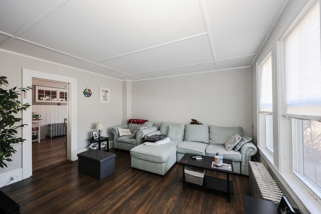 Photo of 5 Thomas Street, Concord, NH 03301 (MLS # 5081349)