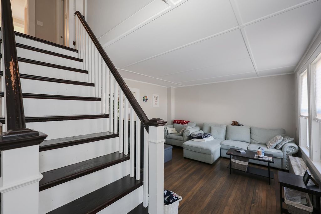 Photo of 5 Thomas Street, Concord, NH 03301 (MLS # 5081349)