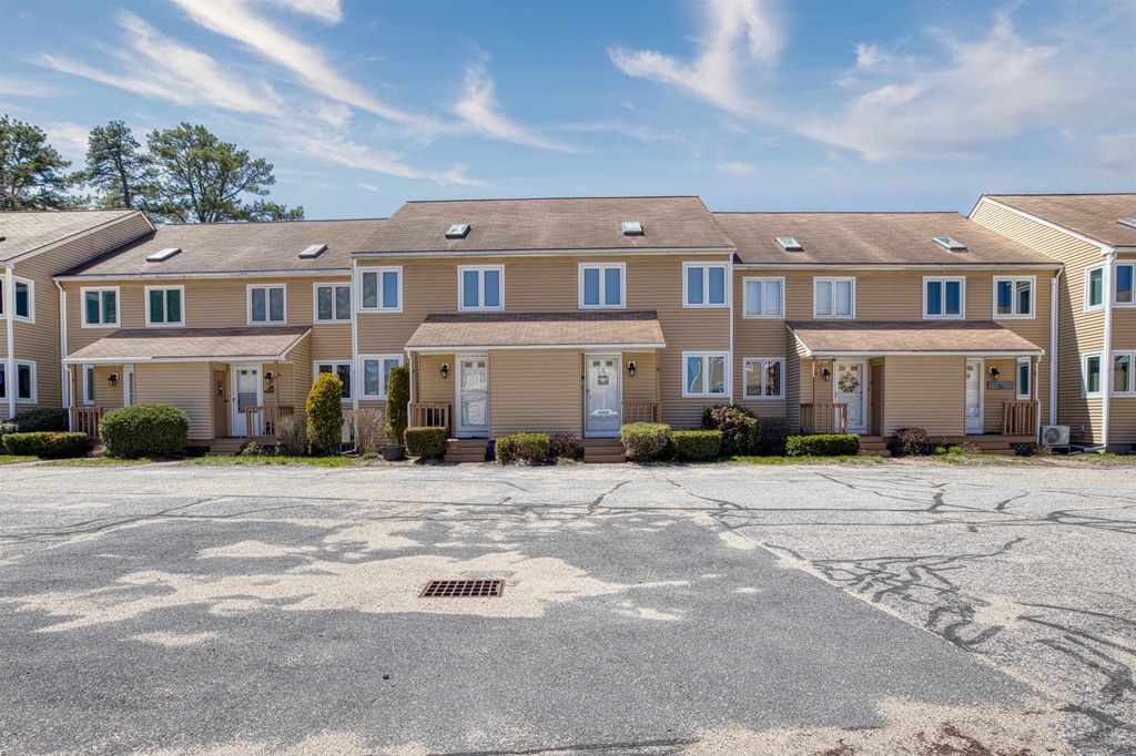 Photo of 50 Patch Pond Road #13, Ossipee, NH 03814 (MLS # 5086559)