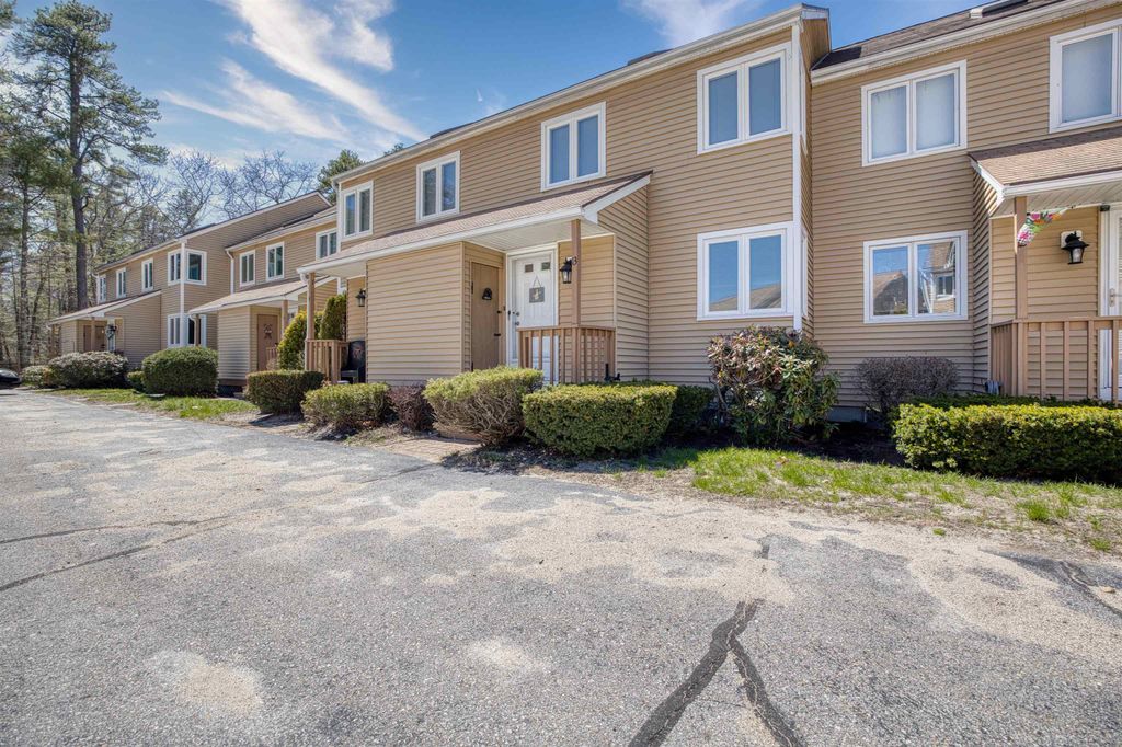 Photo of 50 Patch Pond Road #13, Ossipee, NH 03814 (MLS # 5086559)