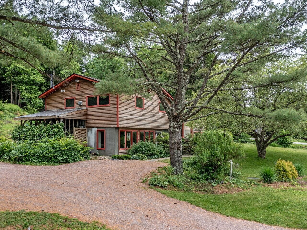 16 Sutton Place