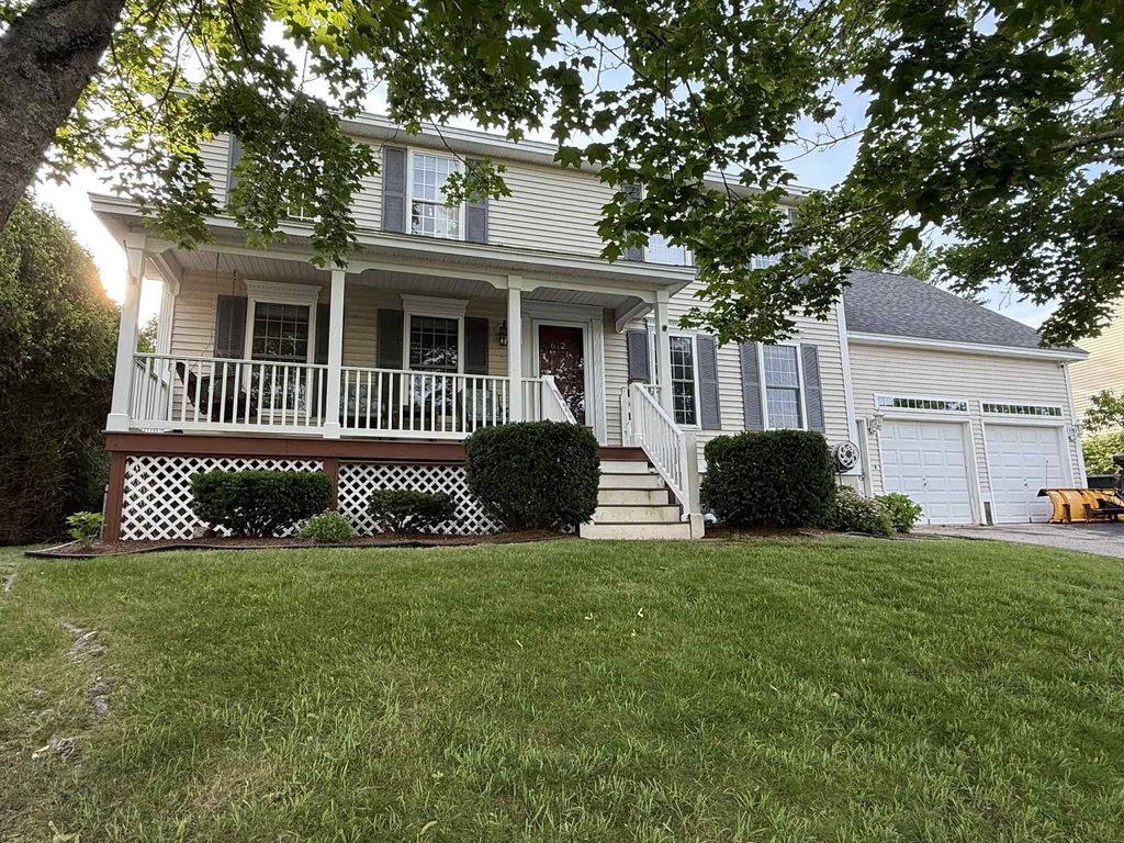 Photo of 612 Megan Drive, Manchester, NH 03109 (MLS # 5048191)
