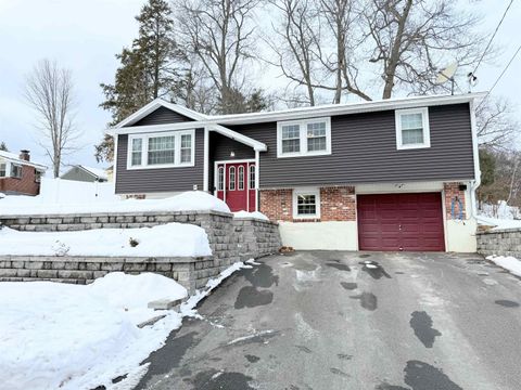 Photo of 15 Dover Street, Nashua, NH 03063 (MLS # 5076711)