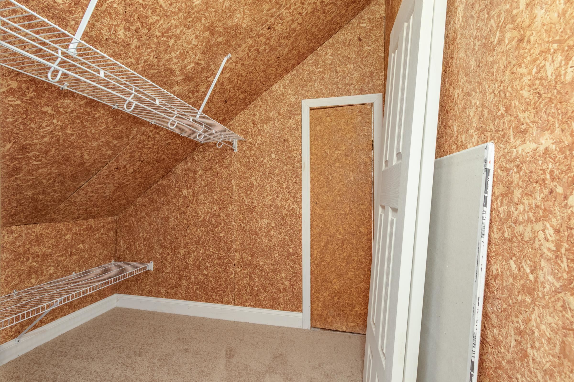 Manchester, New Hampshire 03101, United States, 2 Bedrooms Bedrooms, ,2 BathroomsBathrooms,Residential,Active,206020