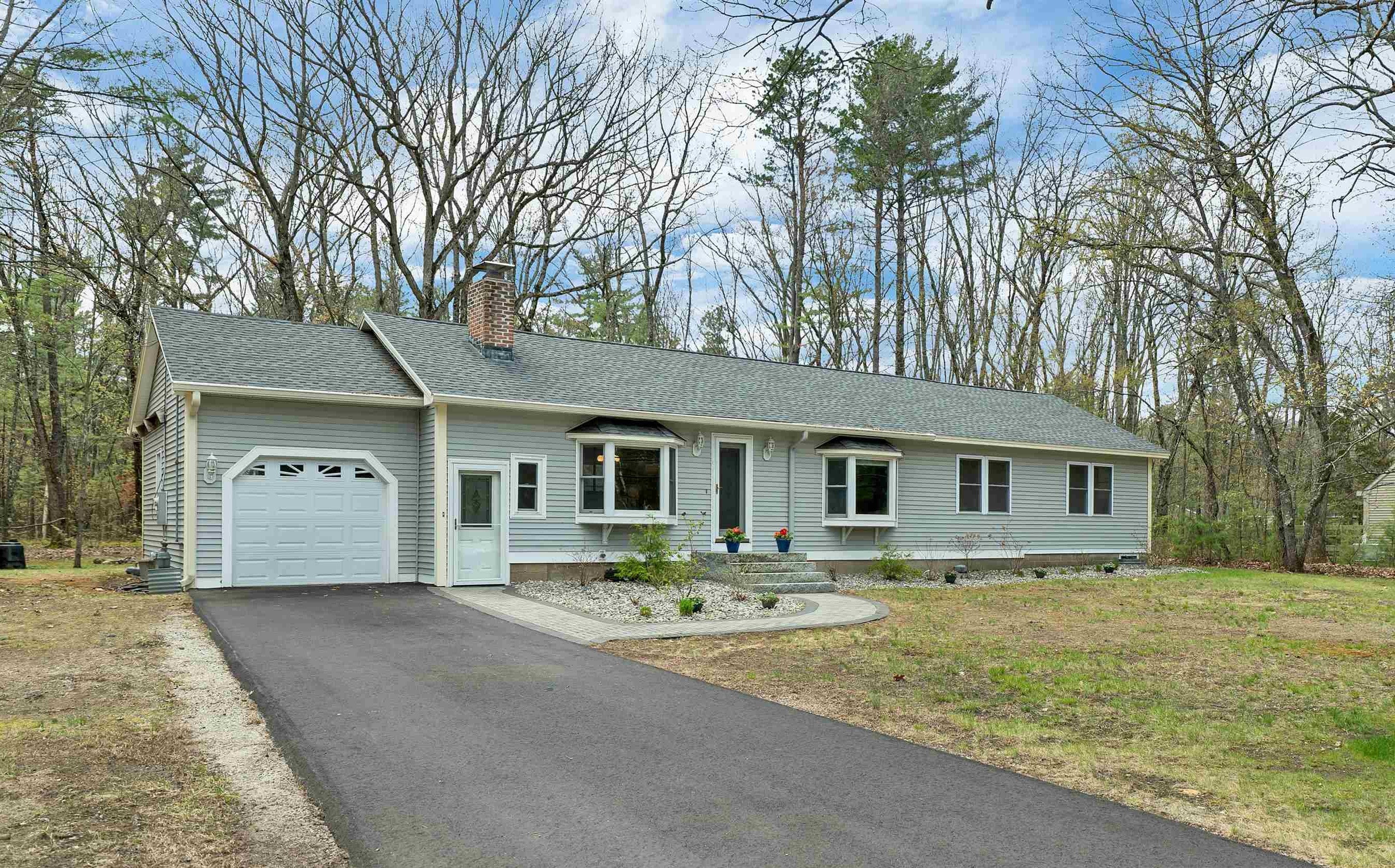 Photo 1 of 22 — 154 Portsmouth Street, Concord, NH 03301