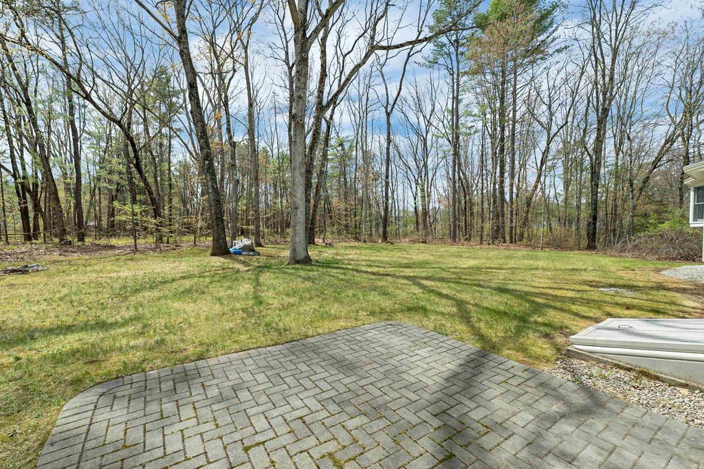 Photo of 154 Portsmouth Street, Concord, NH 03301 (MLS # 5087486)