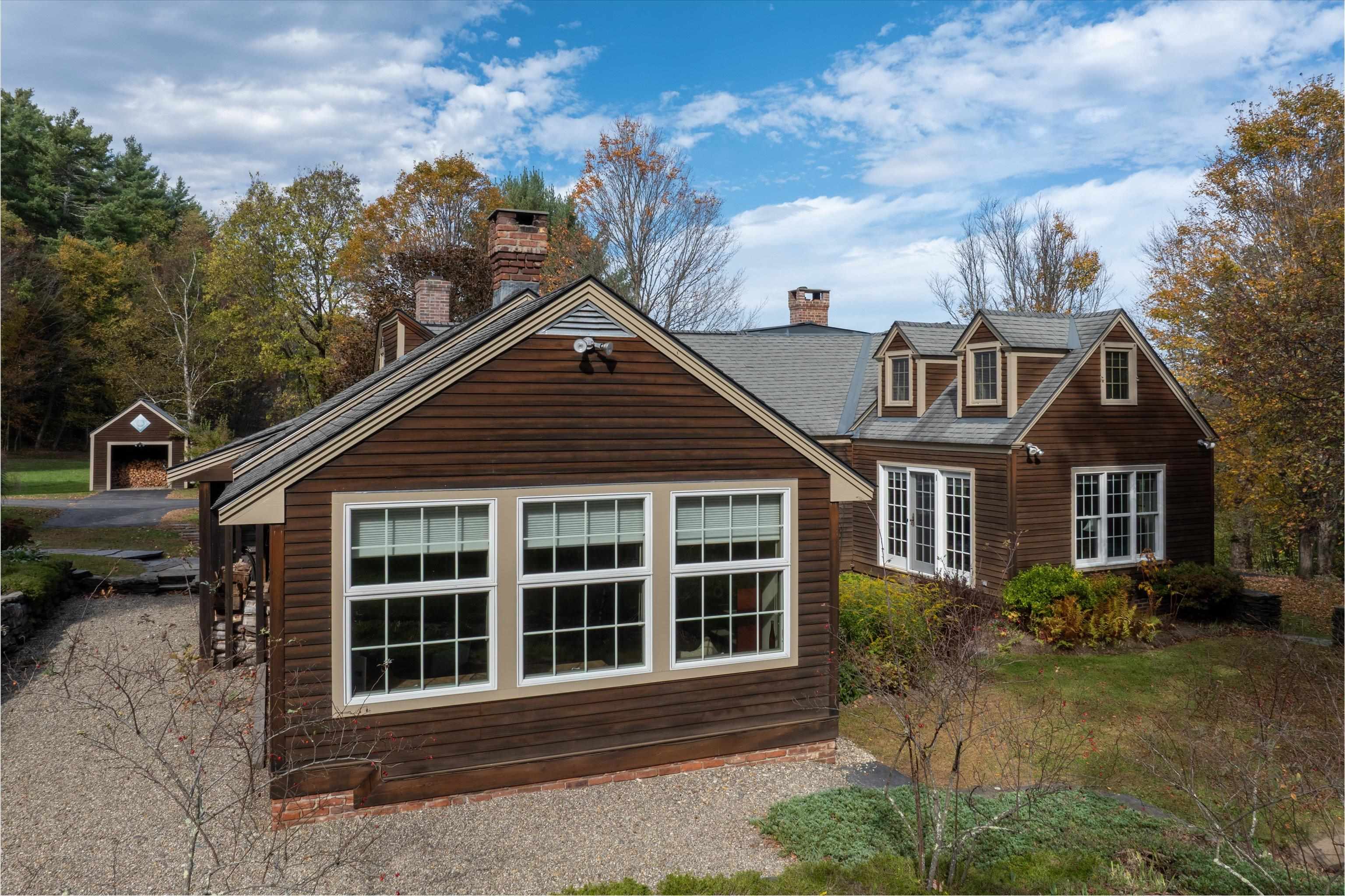 1909 Pine Banks Road