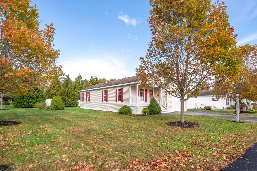 Photo of 4 Aspen Way, North Hampton, NH 03862 (MLS # 5066128)