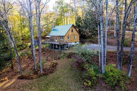 Photo of 49 Storrs Hill Road, Lebanon, NH 03766 (MLS # 5066458)
