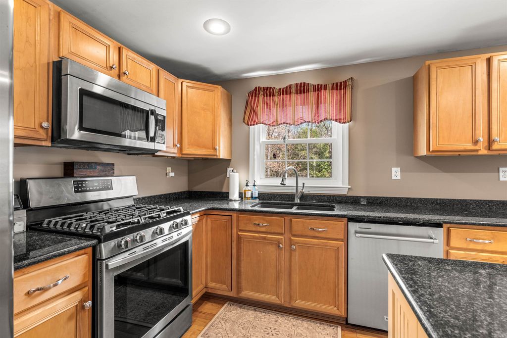Photo of 75 Mcdaniel Shore Drive, Barrington, NH 03825 (MLS # 5088485)