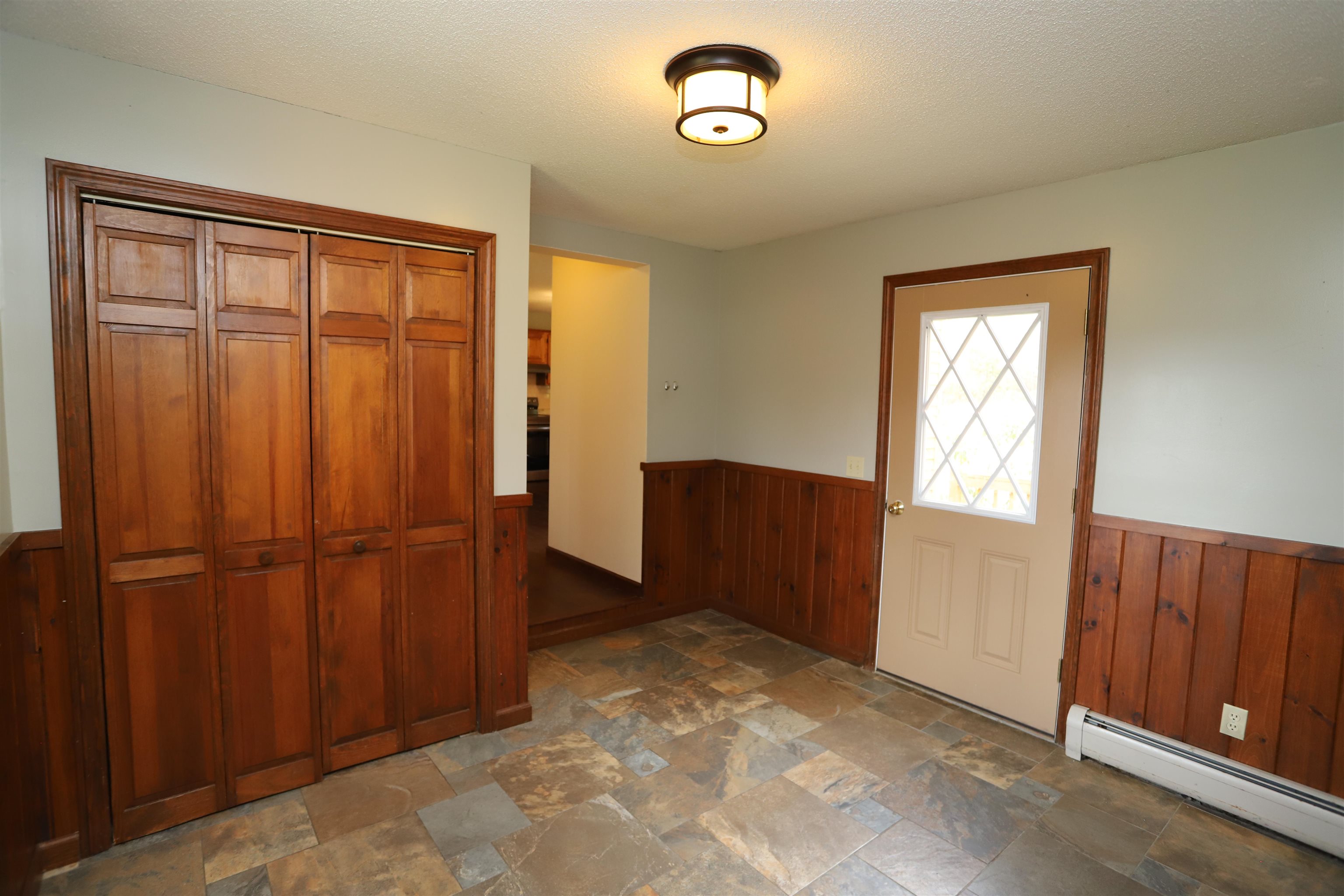 10690 Vermont Route 111