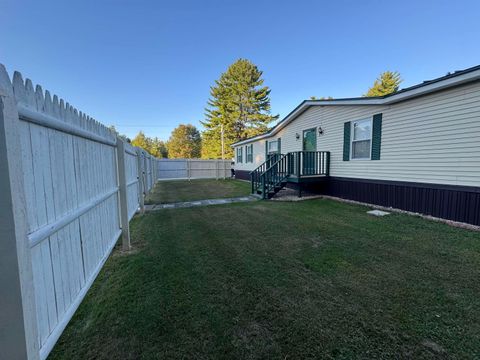 133 Otterview Drive Clarendon VT 05759