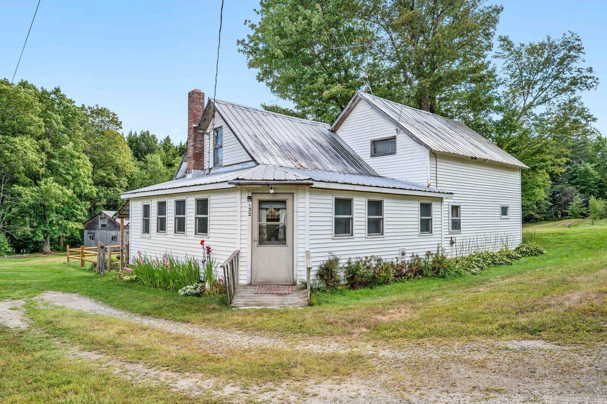 Johnson, Vermont 05656, United States, 2 Bedrooms Bedrooms, ,1 BathroomBathrooms,Residential,Pending,206615