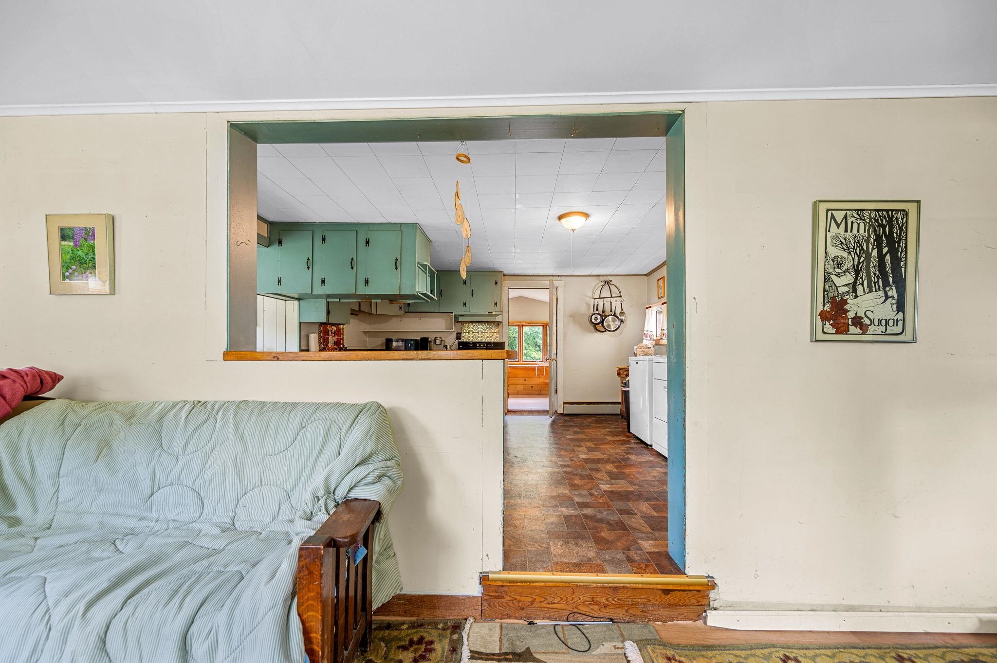 Johnson, Vermont 05656, United States, 2 Bedrooms Bedrooms, ,1 BathroomBathrooms,Residential,Pending,206615