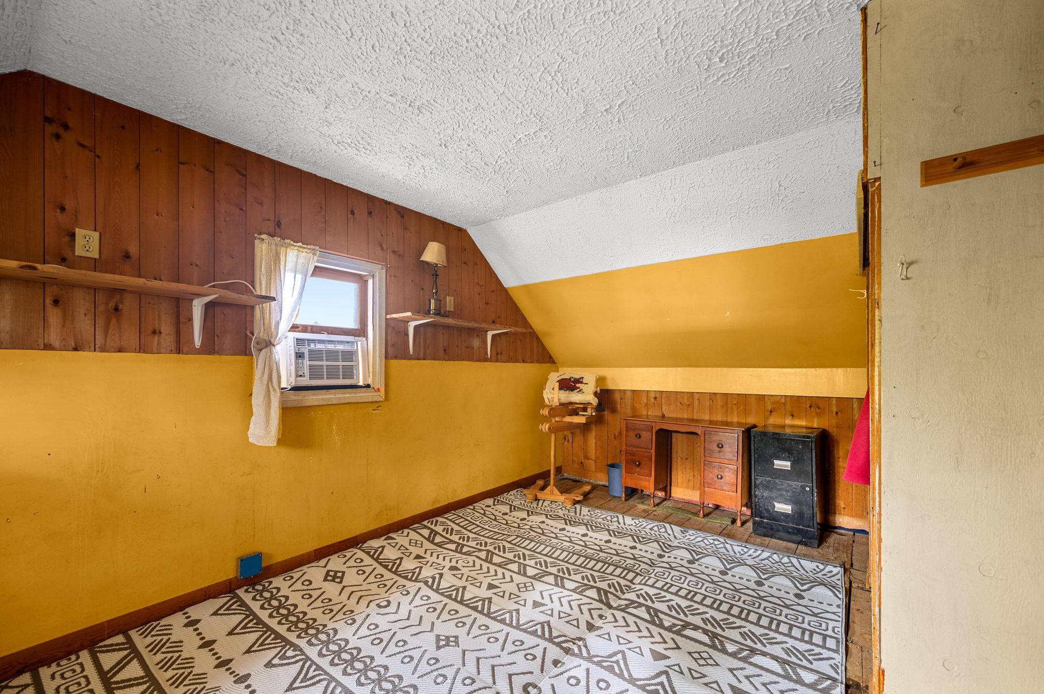 Johnson, Vermont 05656, United States, 2 Bedrooms Bedrooms, ,1 BathroomBathrooms,Residential,Pending,206615