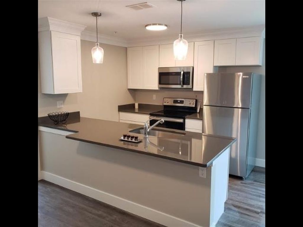 Photo of 10 Fourth Street #305, Dover, NH 03820 (MLS # 5077897)