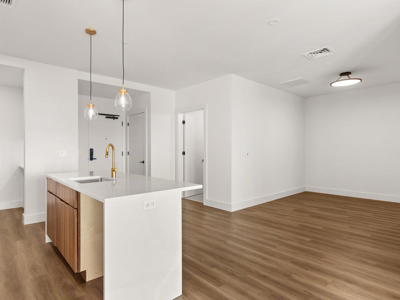 125 Cambrian Way 613