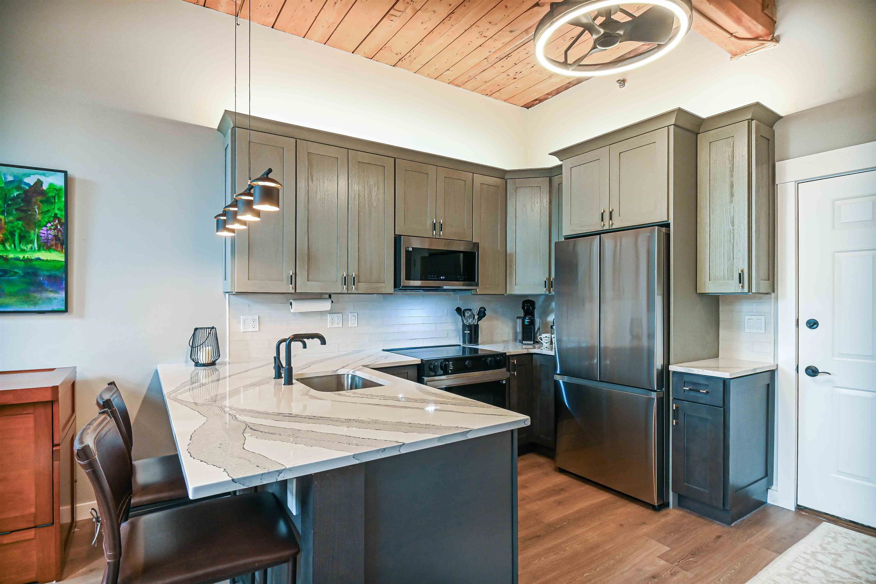 156 Front Street 302