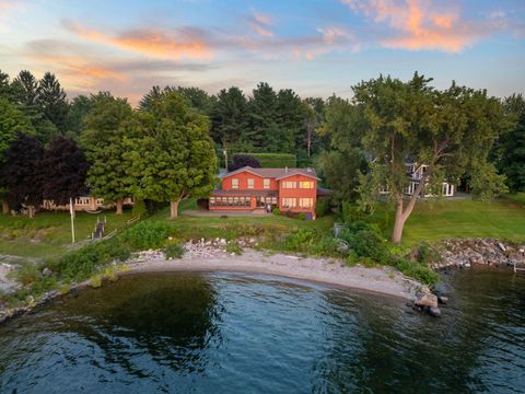 430 Clearwater Road Shelburne VT 05482
