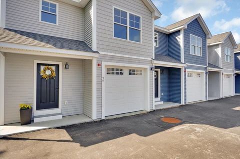 Photo of 5 Dumaine Avenue #N, Nashua, NH 03063 (MLS # 5058539)