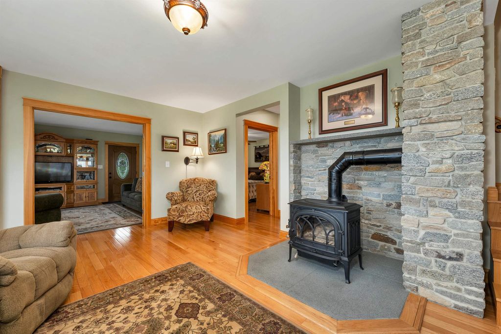 Photo of 800 West Bath Road, Bath, NH 03740 (MLS # 5089657)