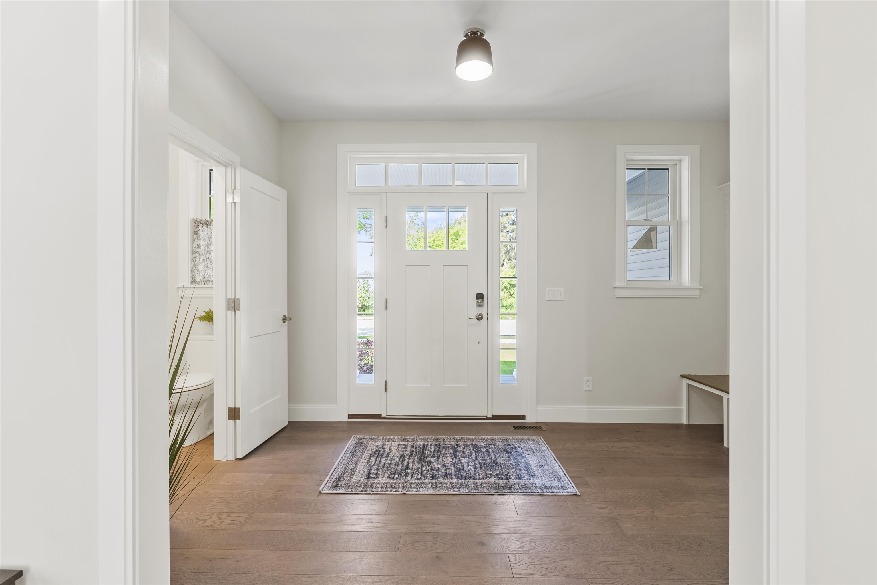 216 Woodbury Avenue