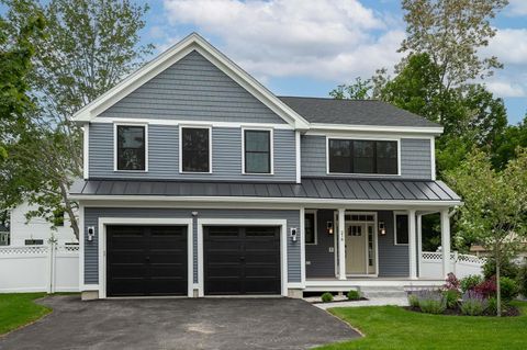 216 Woodbury Avenue Portsmouth NH 03801