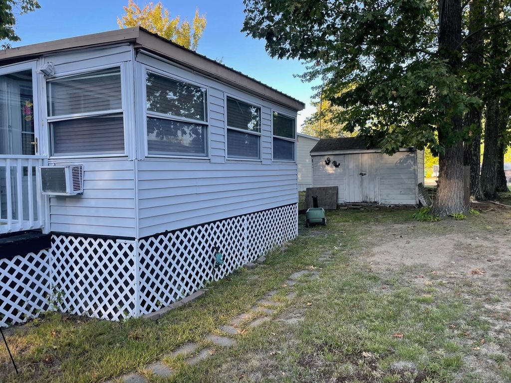 Photo of 403 Sherwood Glen #403, Somersworth, NH 03878 (MLS # 5062531)