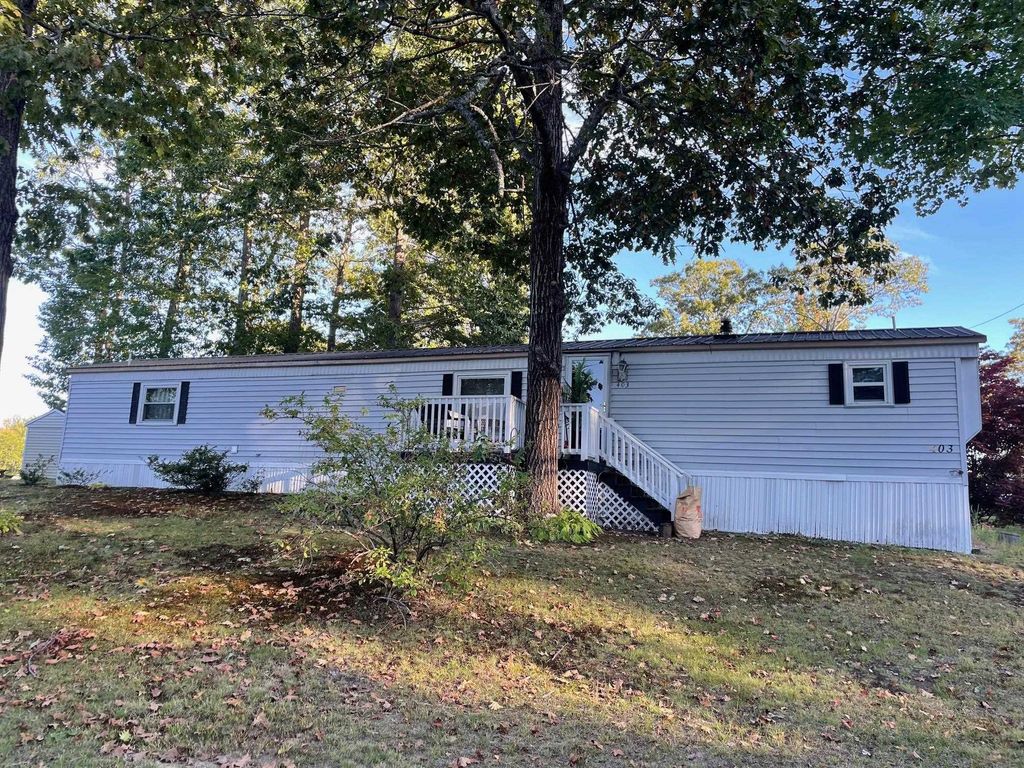 Photo of 403 Sherwood Glen #403, Somersworth, NH 03878 (MLS # 5062531)