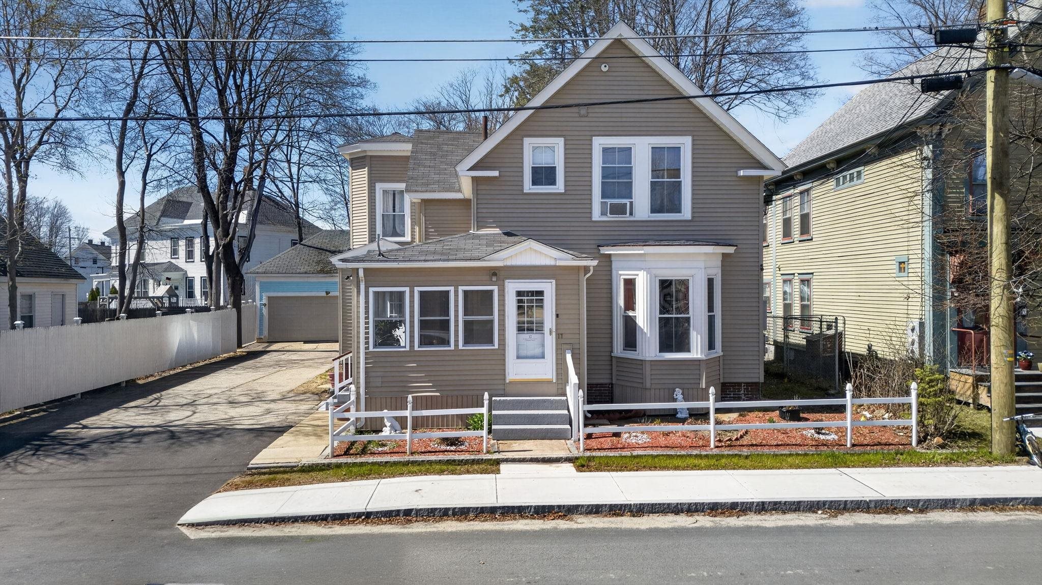 17 Academy Street