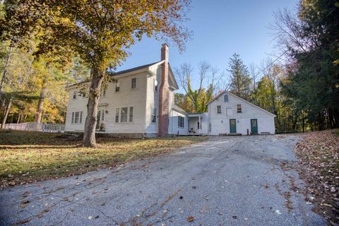 Photo of 623 Province Lake Road, Effingham, NH 03882 (MLS # 5065684)