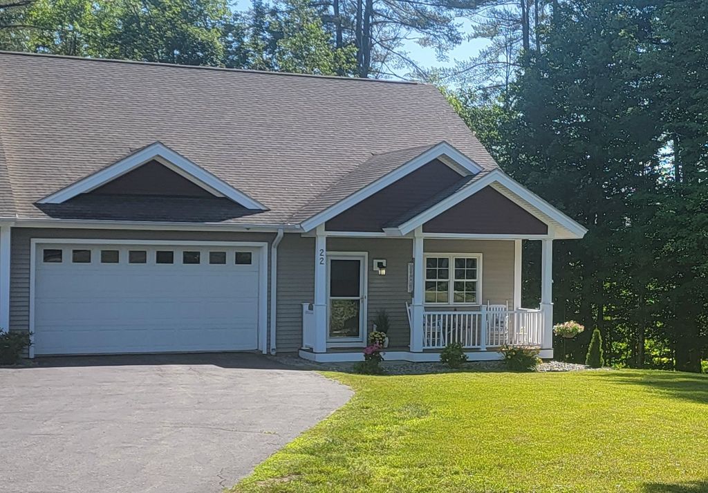 Photo of 22 Stonehenge Circle #7, Northfield, NH 03276 (MLS # 5049372)