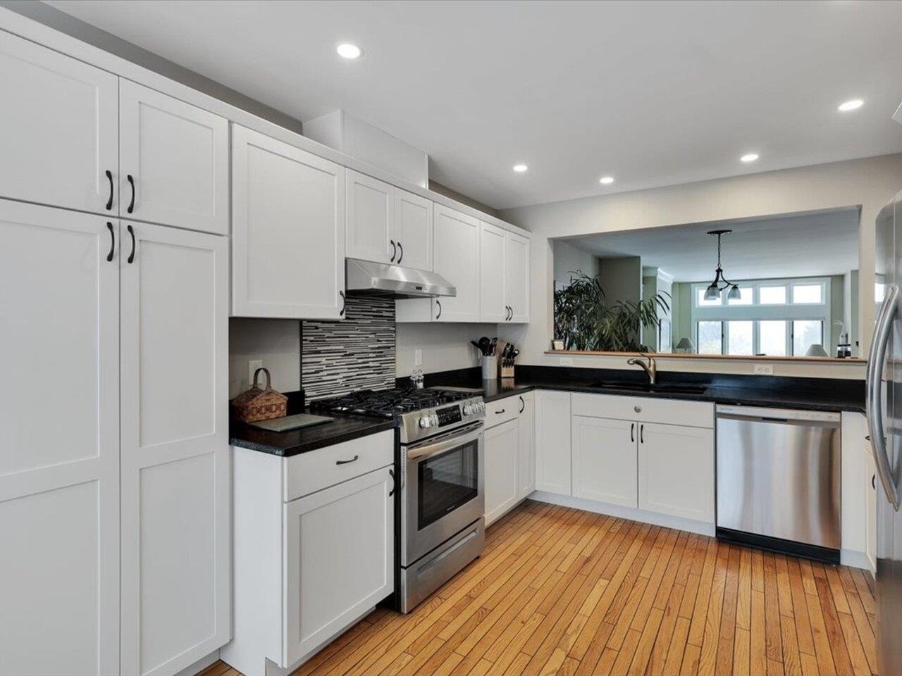 545 South Prospect Street 27
