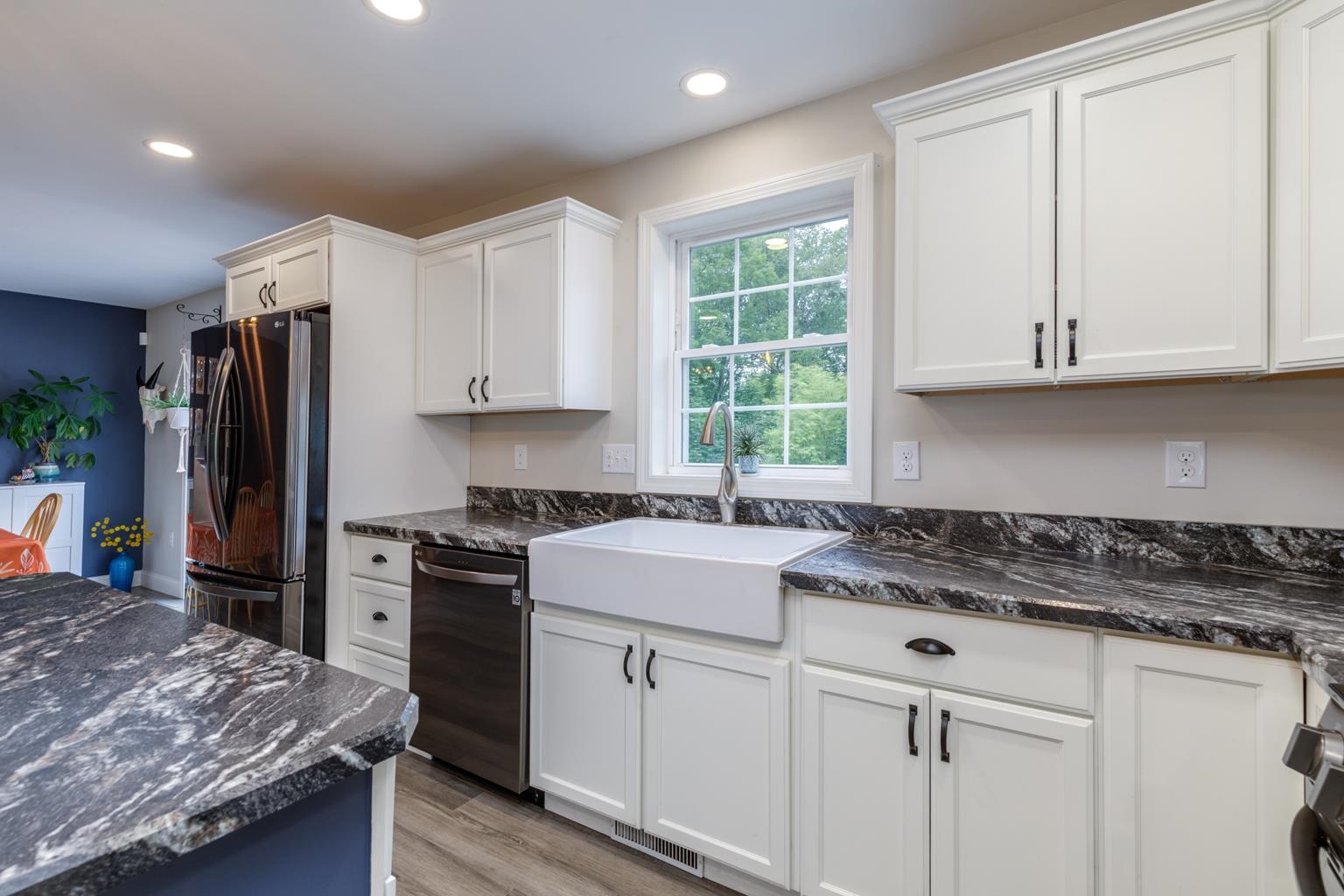 Pembroke, New Hampshire 03275, United States, 3 Bedrooms Bedrooms, ,2 BathroomsBathrooms,Residential,Active,153090