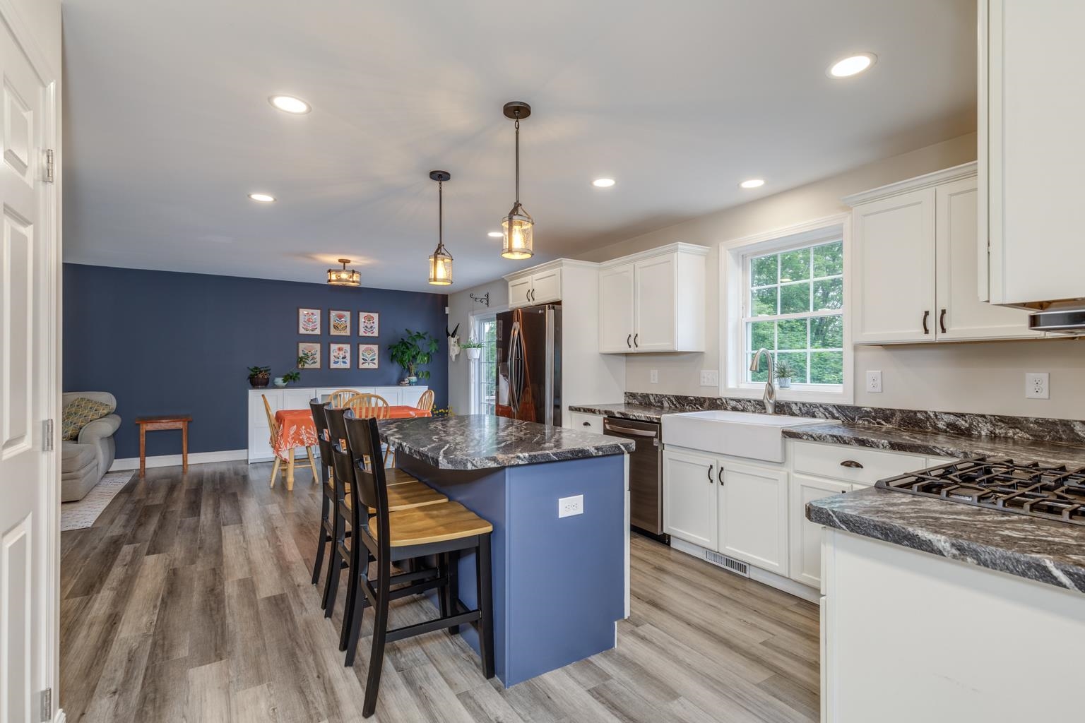 Pembroke, New Hampshire 03275, United States, 3 Bedrooms Bedrooms, ,2 BathroomsBathrooms,Residential,Active,153090