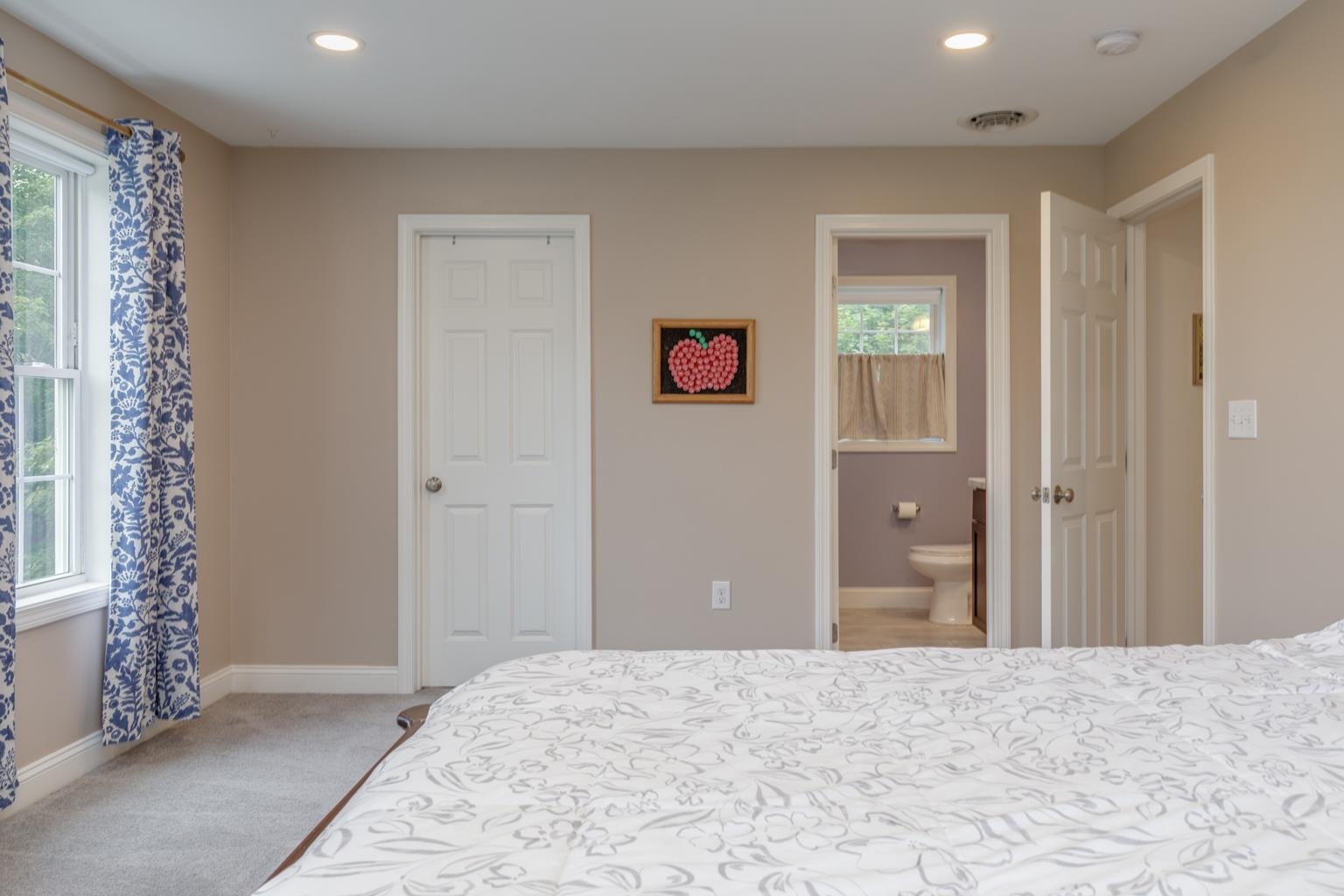 Pembroke, New Hampshire 03275, United States, 3 Bedrooms Bedrooms, ,2 BathroomsBathrooms,Residential,Active,153090