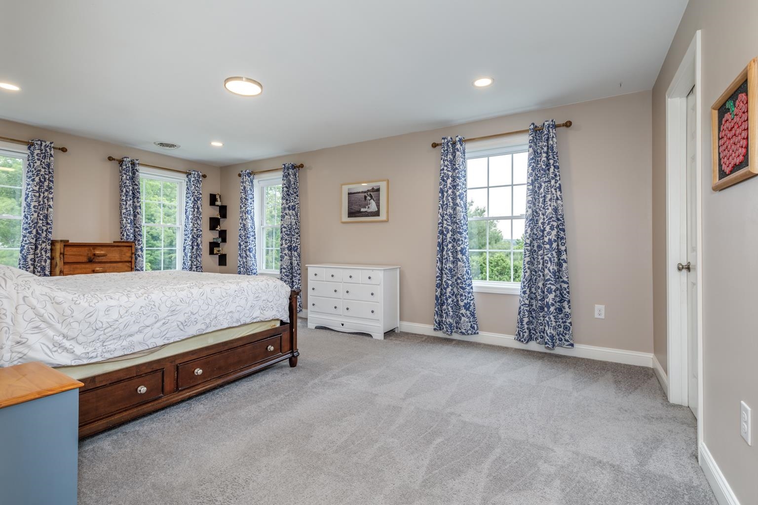 Pembroke, New Hampshire 03275, United States, 3 Bedrooms Bedrooms, ,2 BathroomsBathrooms,Residential,Active,153090