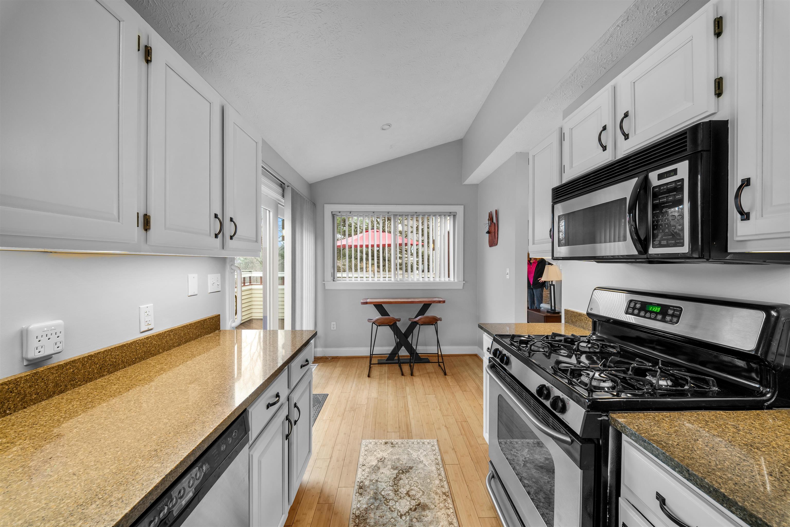 124 Spinnaker Way
