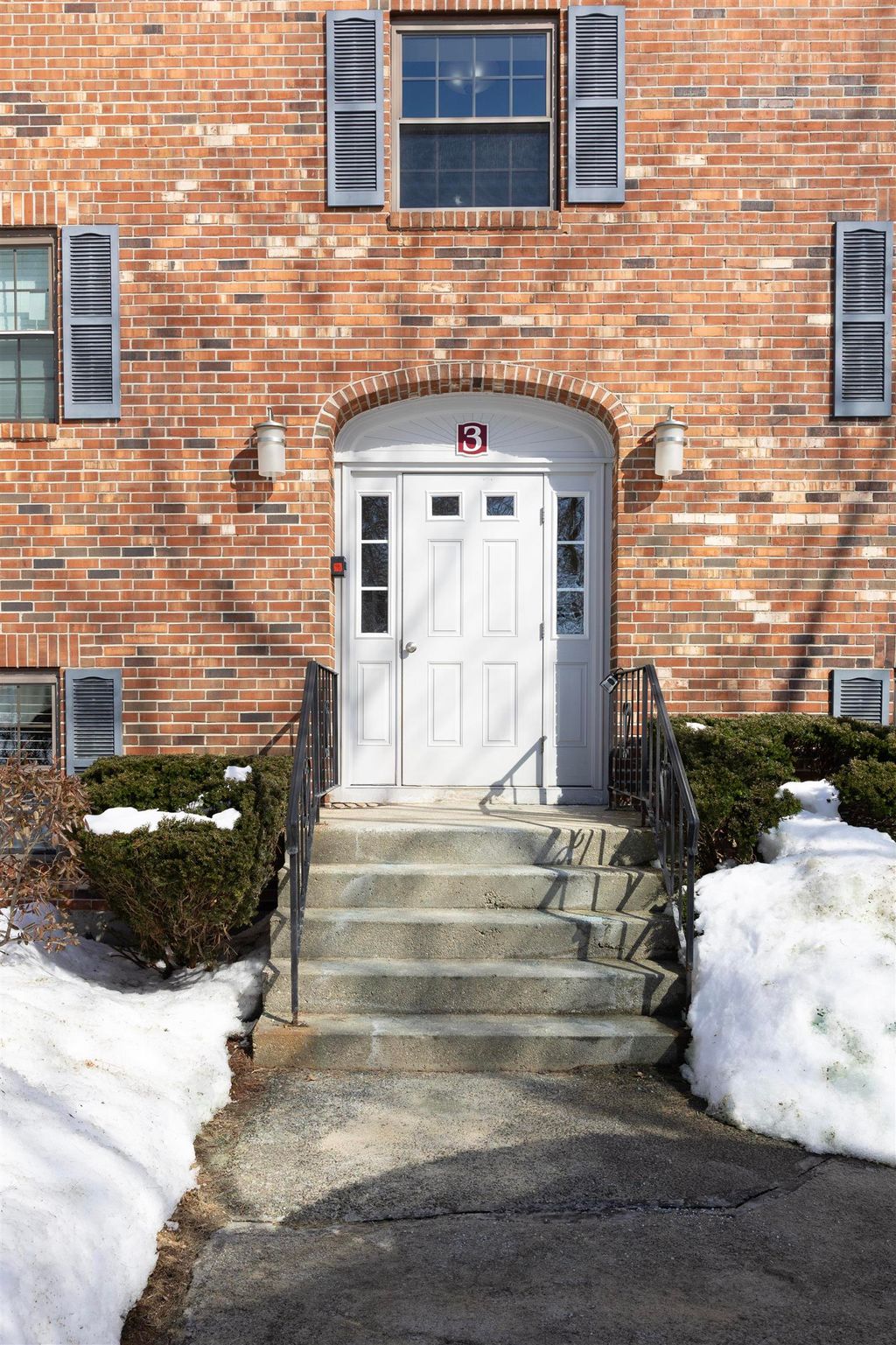 Photo of 3 Fairfax Avenue #243, Derry, NH 03038 (MLS # 5078137)