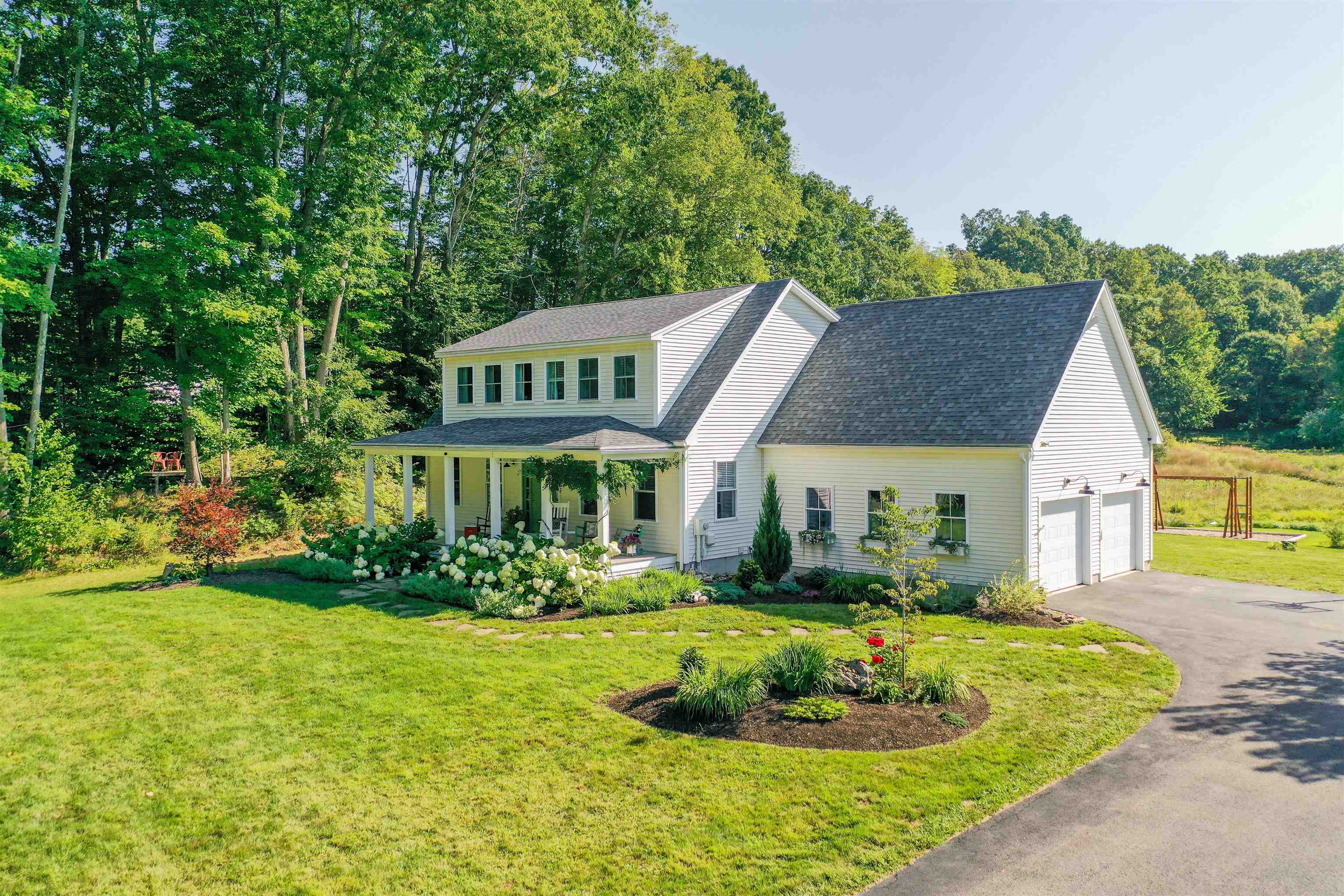 11 Towle Road