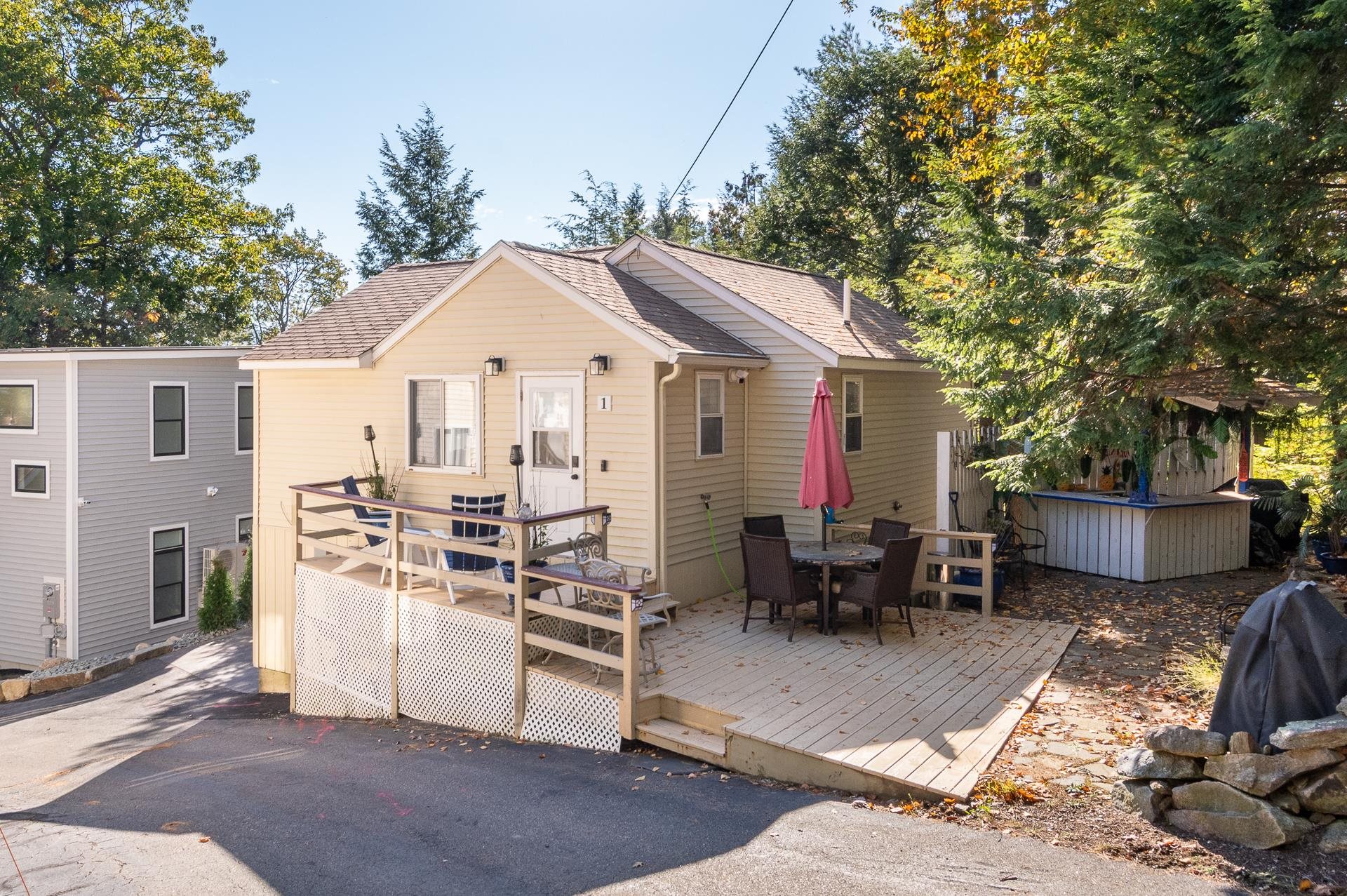 109 Dockham Shore Road 1