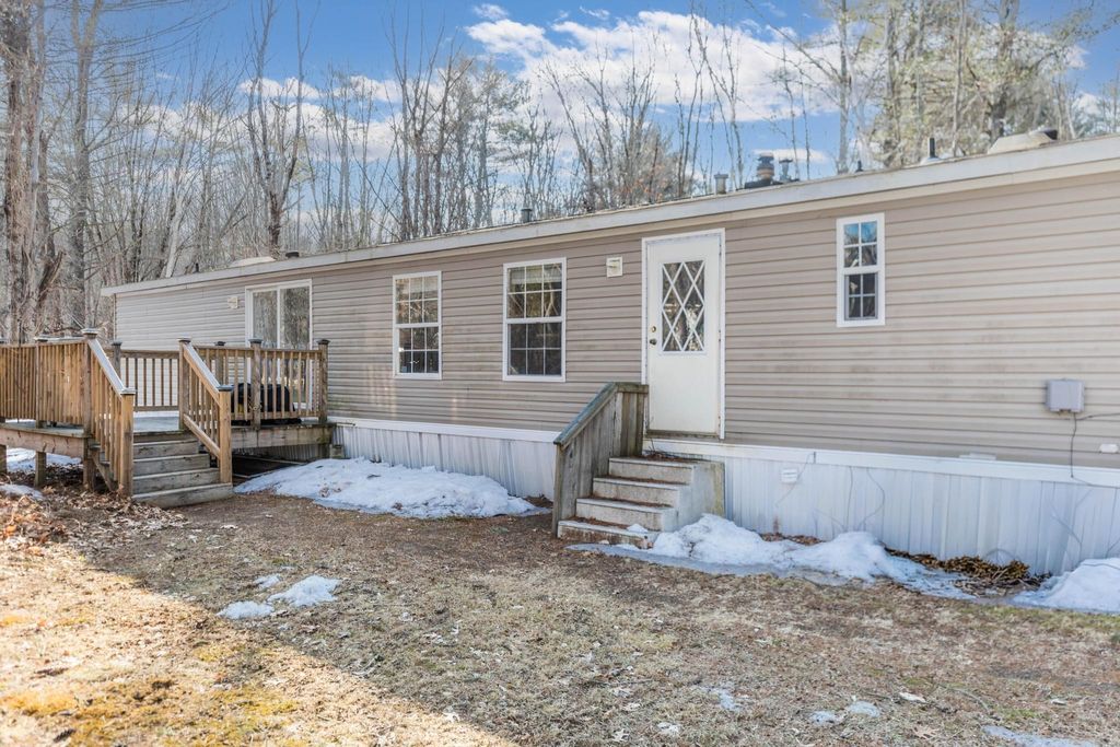 Photo of 80 Brewster Road, Barrington, NH 03825 (MLS # 5080385)